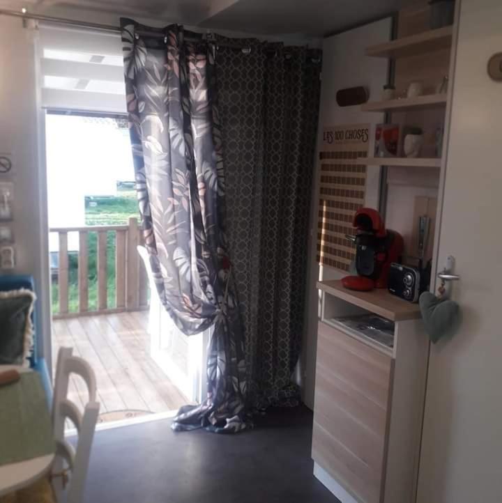 Anne Marie Vous Accueilles Dans Son Logement Familiale Pour 6 Personnes 3 Chambres Confortable Proche D Europa Park A Boofzheim Dans Camping 3 Etoiles Екстериор снимка