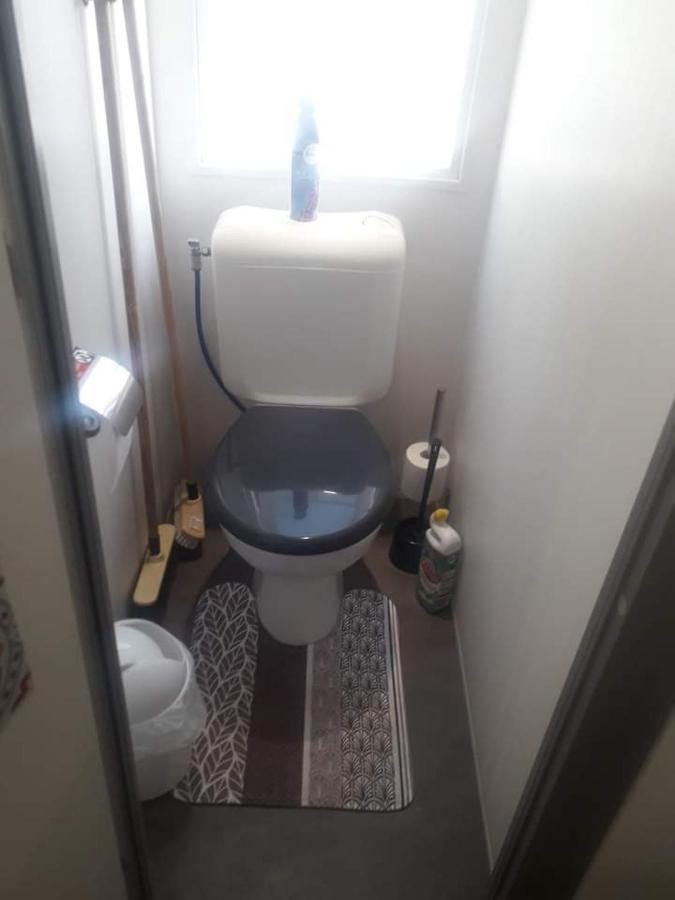 Anne Marie Vous Accueilles Dans Son Logement Familiale Pour 6 Personnes 3 Chambres Confortable Proche D Europa Park A Boofzheim Dans Camping 3 Etoiles Екстериор снимка