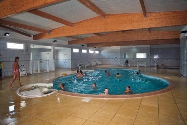 Anne Marie Vous Accueilles Dans Son Logement Familiale Pour 6 Personnes 3 Chambres Confortable Proche D Europa Park A Boofzheim Dans Camping 3 Etoiles Екстериор снимка