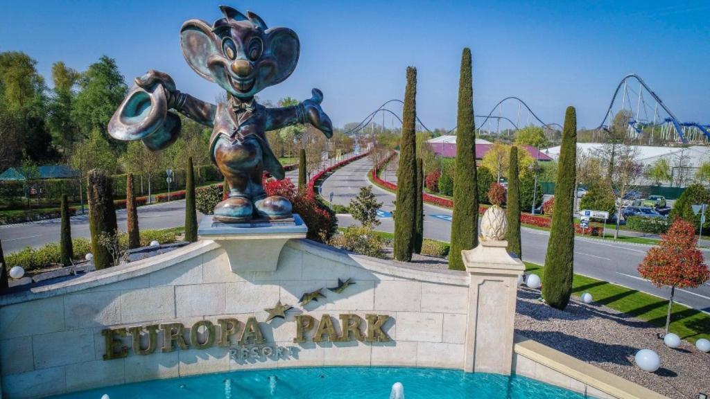 Anne Marie Vous Accueilles Dans Son Logement Familiale Pour 6 Personnes 3 Chambres Confortable Proche D Europa Park A Boofzheim Dans Camping 3 Etoiles Екстериор снимка