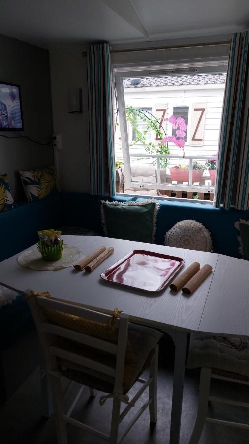 Anne Marie Vous Accueilles Dans Son Logement Familiale Pour 6 Personnes 3 Chambres Confortable Proche D Europa Park A Boofzheim Dans Camping 3 Etoiles Екстериор снимка